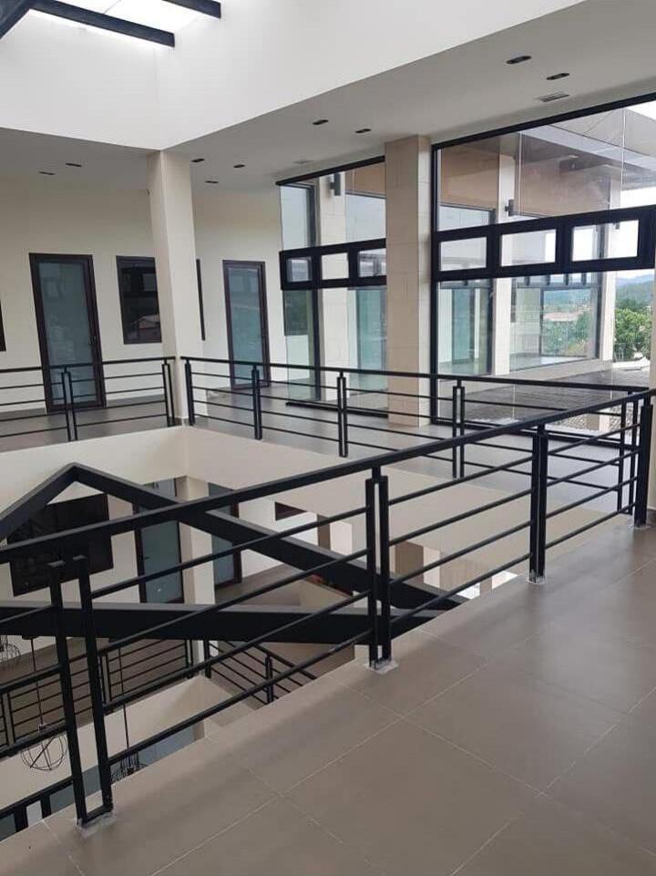 Puertas y Barandales – Residencia