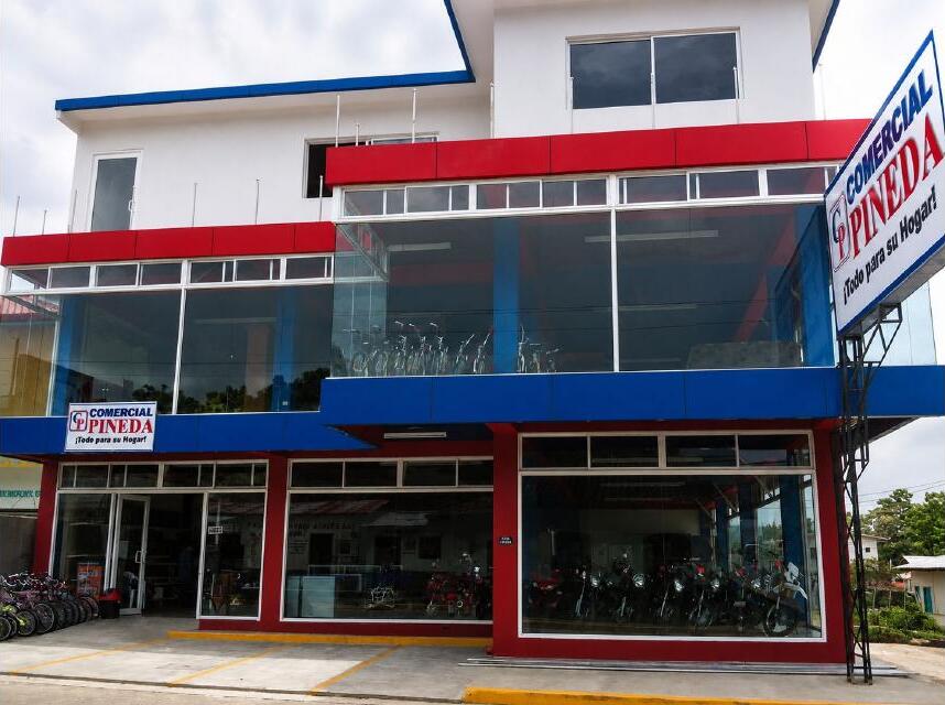Comercial Pineda – Fachada ACM Completa