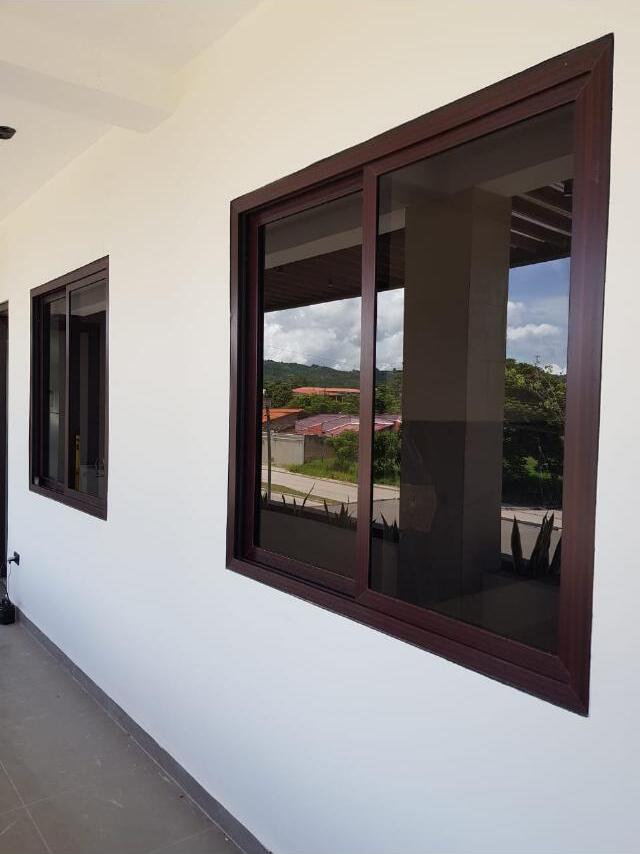 Ventanas y Puertas PVC