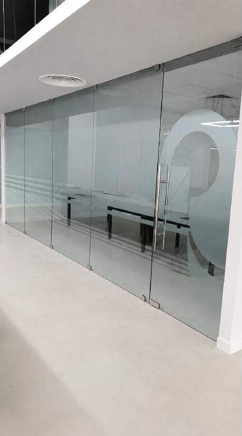 Vidrio templado instalado por CoverGlass HN en Honduras